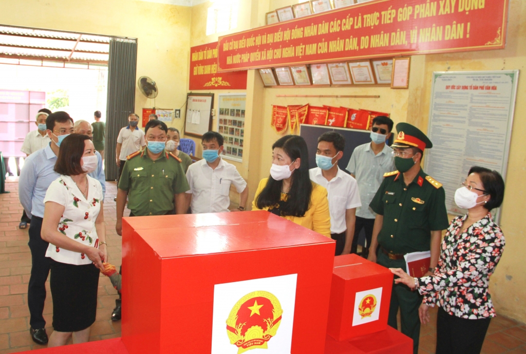 Xây dựng nhiều kịch bản khác nhau cho công tác bầu cử khi dịch COVID-19 diễn biến phức tạp
